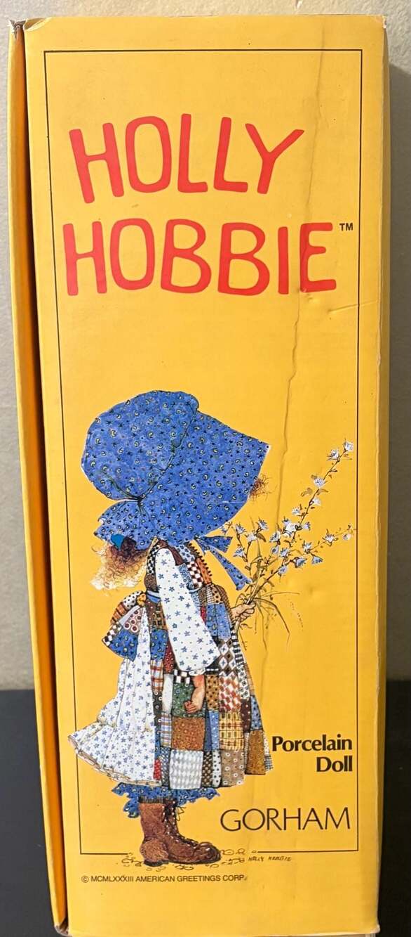 Gorham Holly Hobbie Sweet Valentine Porcelain Doll Fondest Memories Series HH4